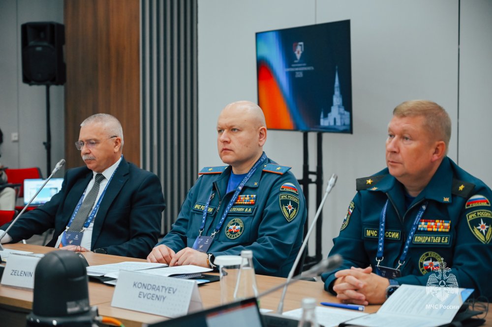 В Казани обсудили трансформацию системы подготовки пожарных и спасателей стран МОГО