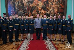 В Кремле с Владимиром Путиным встретились лучшие выпускники вузов МЧС России