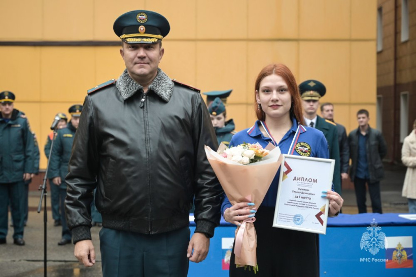 На плацу вуза состоялся общеакадемический развод