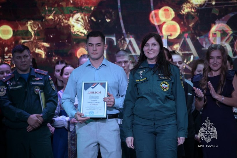 В Академии состоялся гала-концерт конкурса художественной самодеятельности