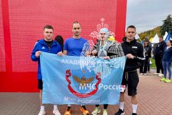 Сотрудники Академии покорили полумарафон «Моя столица-2025»