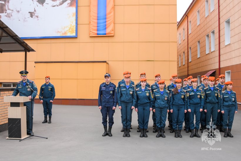 По следам операции «Марс»: отряд «ФИПО-АГПС» отправился на Вахту Памяти