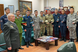 Председатель Совета ветеранов Академии встретился с первокурсниками