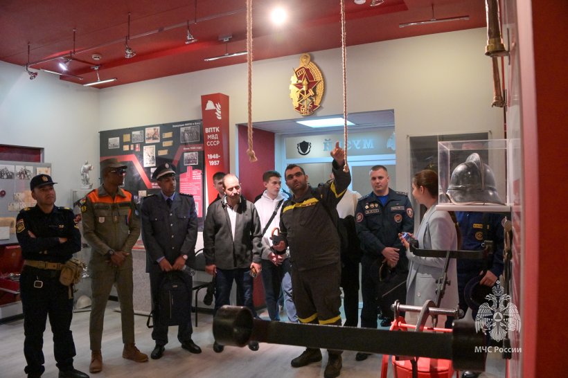 В Академии завершили обучение представители стран – членов Международной организации гражданской обороны (МОГО)