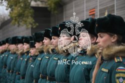 На плацу Академии состоялось построение переменного и постоянного состава