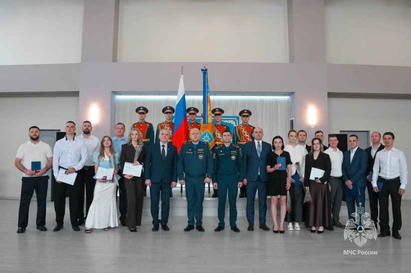 В Академии состоялся выпуск слушателей заочной формы обучения     