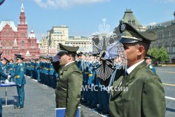На Красной площади состоялся выпуск молодых специалистов