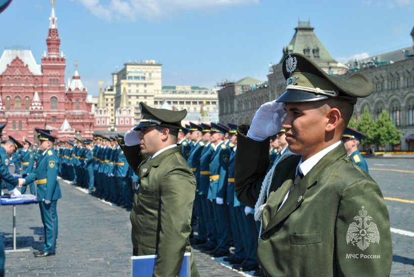 На Красной площади состоялся выпуск молодых специалистов