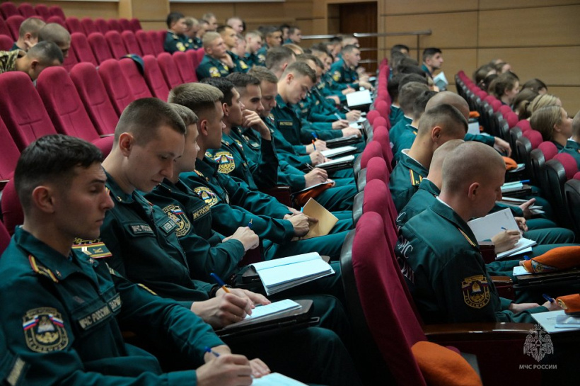 В Академии проходят сержантские сборы