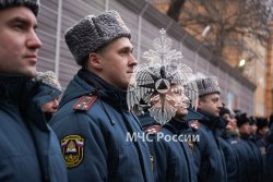 На плацу состоялось ежемесячное построение постоянного и переменного состава Академии