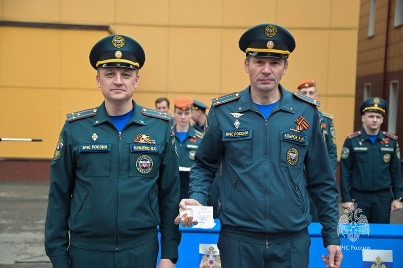 В Академии состоялось торжественное построение ко Дню пожарной охраны