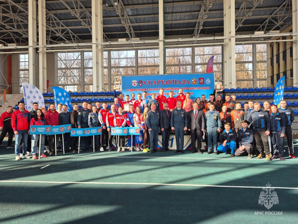 В Москве определили победителей и призеров соревнований по пожарно-спасательному спорту