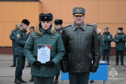 На плацу состоялось ежемесячное построение постоянного и переменного состава Академии