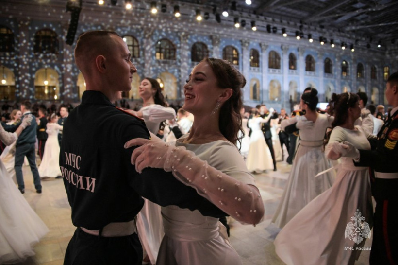 Обучающиеся Академии стали участниками IX Международного Кремлёвского благотворительного кадетского бала