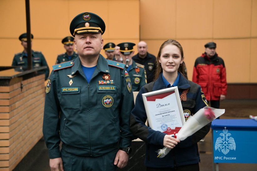 На плацу Академии состоялось построение постоянного и переменного состава
