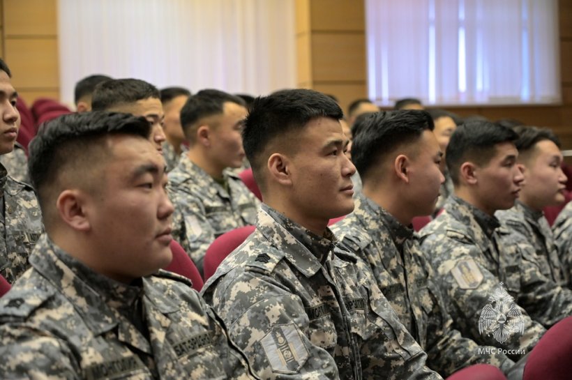 В Академии обсудили вопросы подготовки специалистов чрезвычайного ведомства Монголии