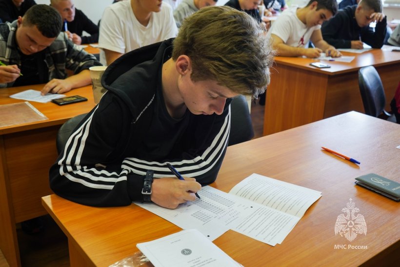 В Академии завершился один из сложнейших этапов абитуриентских сборов – вступительный экзамен по математике