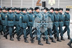 На плацу Академии состоялось построение переменного и постоянного состава