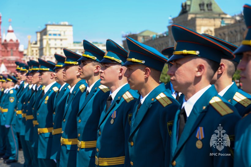 На Красной площади состоялся выпуск молодых специалистов