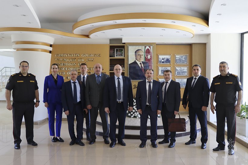 Представители вузов МЧС России обменялись опытом с коллегами из Азербайджана