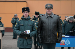 На плацу состоялось ежемесячное построение постоянного и переменного состава Академии