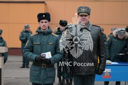 На плацу состоялось ежемесячное построение постоянного и переменного состава Академии