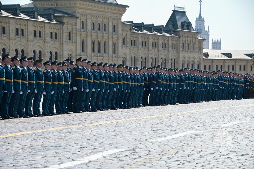 На Красной площади состоялся выпуск молодых специалистов