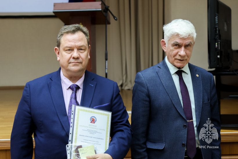  Сотрудники Академии – лауреаты премий НАНПБ