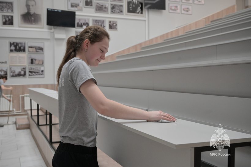 В Академии состоялся субботник 