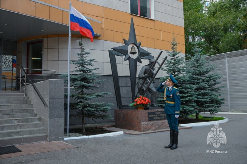 22 августа – День государственного флага Российской Федерации