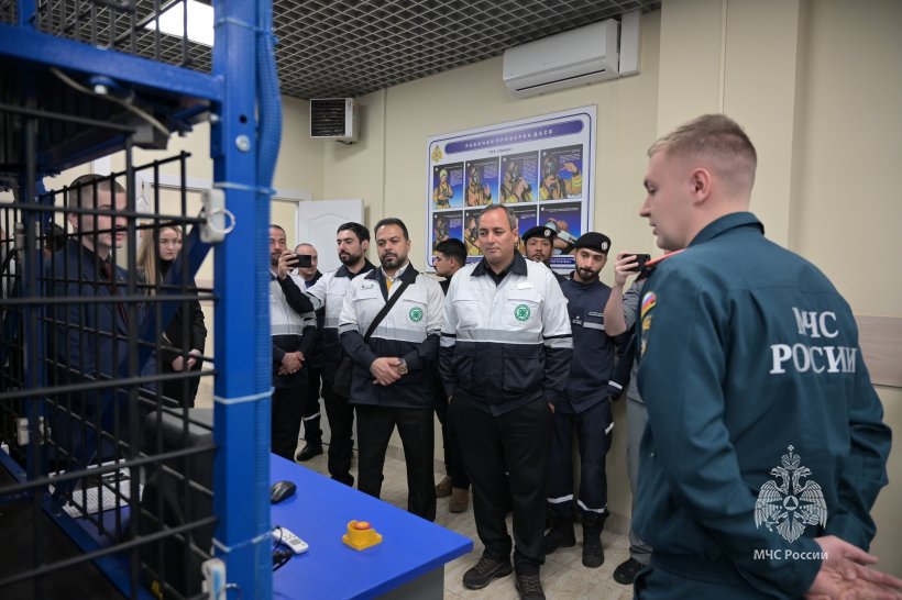 Иностранные спасатели обучились в МЧС России использованию программы для международной координации спасательных операций