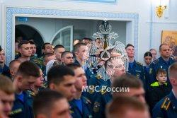 Личный состав принял участие в пасхальном богослужении