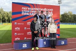 Легкоатлеты Академии на пьедестале победителей
