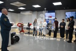 Академия открыла двери для будущих абитуриентов и их родителей