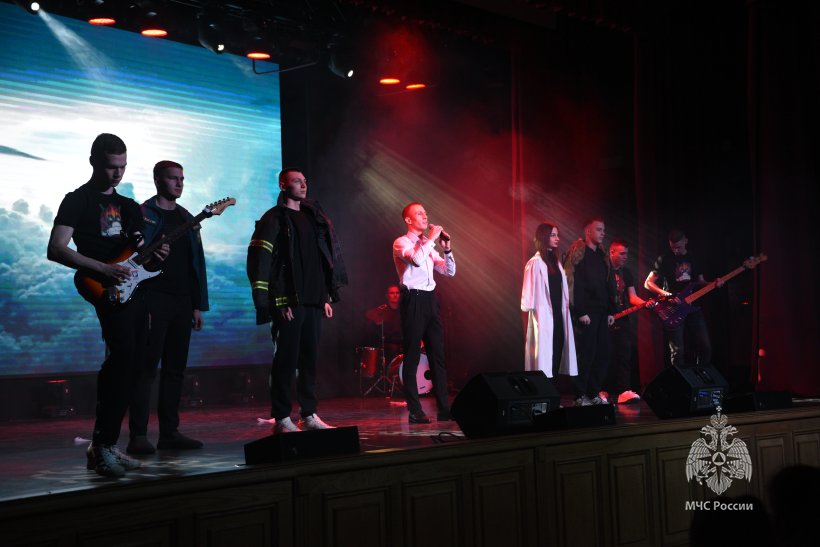 Определены победители конкурса «Красота и мужество Академии ГПС МЧС России» 