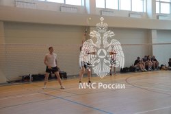 В Академии состоялись соревнования по бадминтону