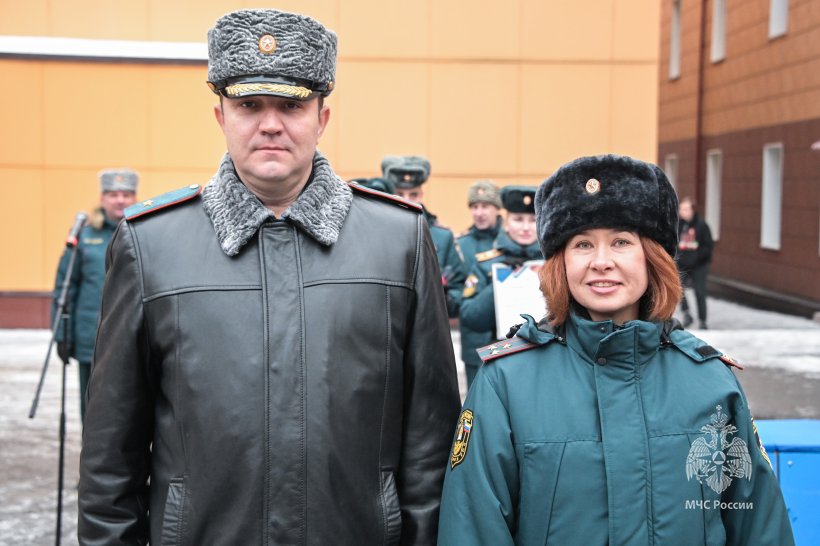 На плацу Академии состоялось построение переменного и постоянного состава