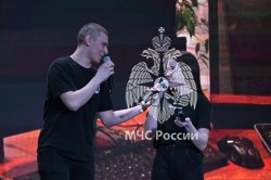 В большом академическом зале Академии состоялся фестиваль команд «Клуба веселых и находчивых».