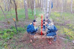 Поисковики Академии установили памятник советским воинам