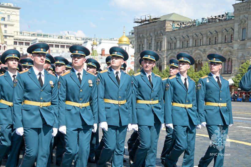 На Красной площади состоялся выпуск молодых специалистов