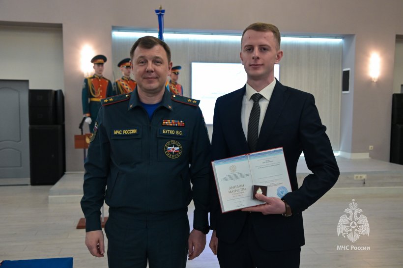 В Академии состоялась торжественная церемония, посвящённая выпуску магистров заочного обучения