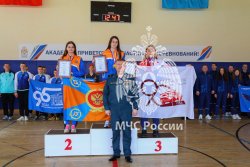 Сборная Академии по плаванию стала победителем первенства МЧС России