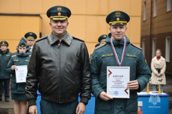 На плацу вуза состоялся общеакадемический развод