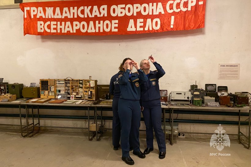 Курсанты вуза в рамках выездного занятия посетили защитное сооружение гражданской обороны