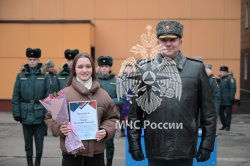 На плацу состоялось ежемесячное построение постоянного и переменного состава Академии