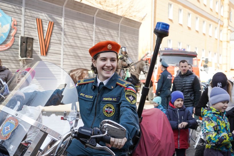 Сегодня Академия открыла свои двери для будущих абитуриентов и их родителей.
