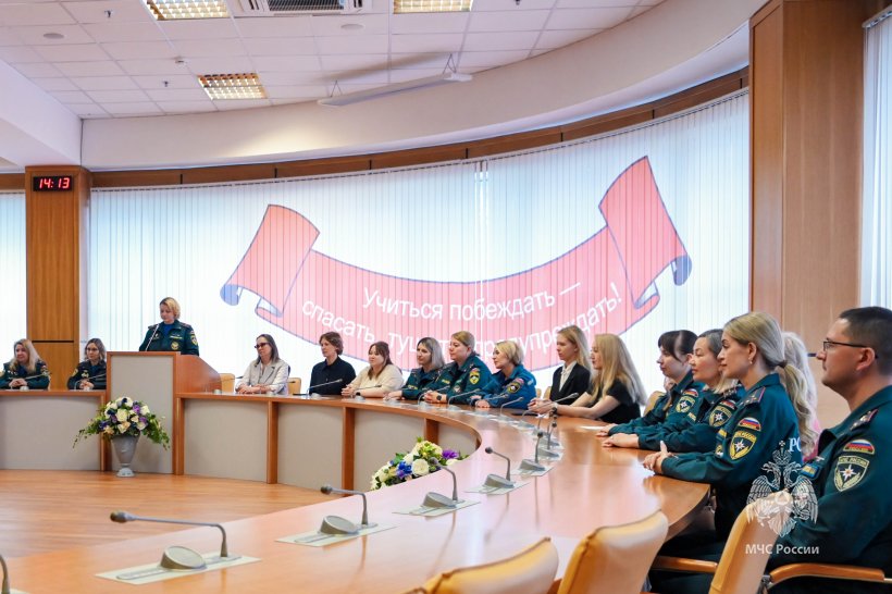Психологи МЧС России прошли переподготовку в Академии