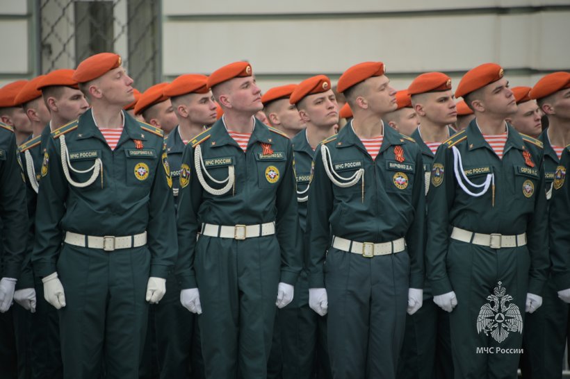 Парадные расчеты Академии приняли участие в Парадах Победы