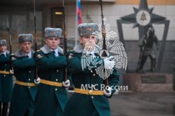 На плацу Академии состоялось построение переменного и постоянного состава