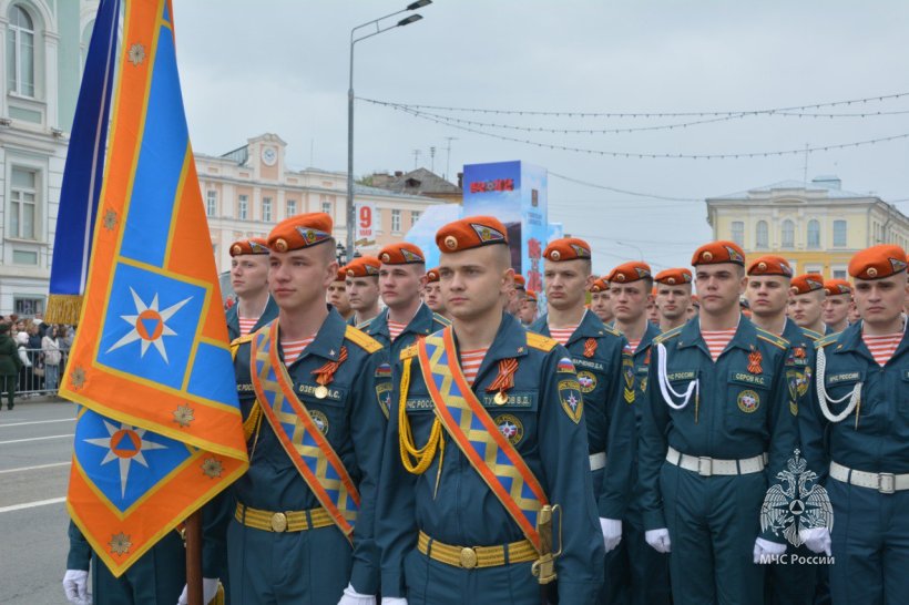 Парадные расчеты Академии приняли участие в Парадах Победы